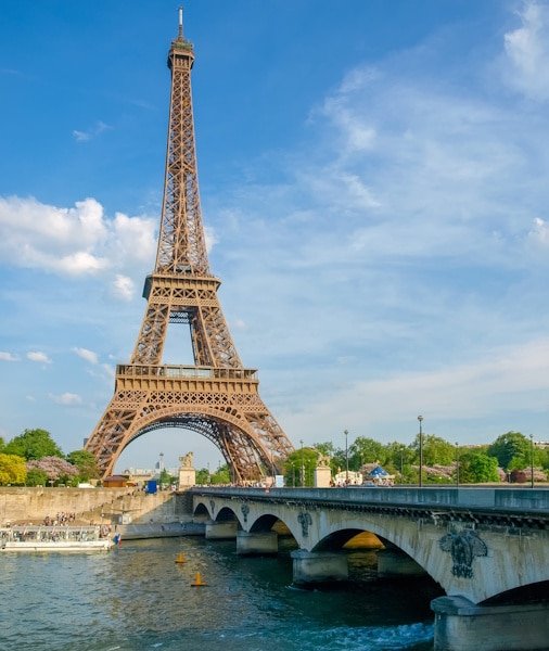 Tiket Tangga Menara Eiffel 2026